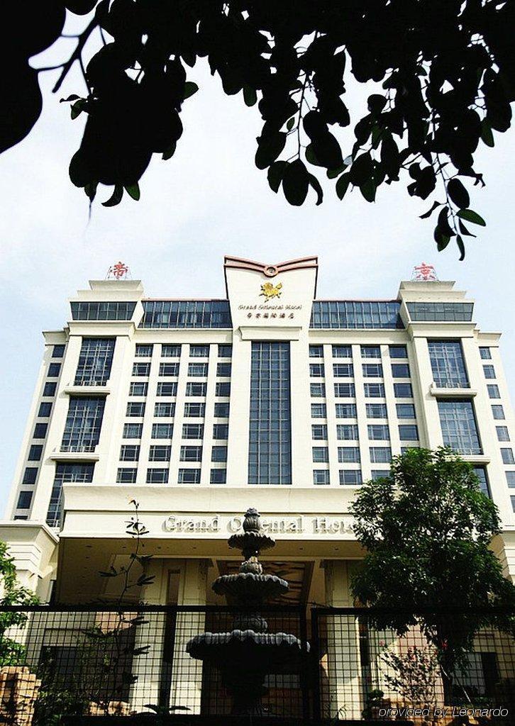 Grand Oriental Hotel Tung-kuan Exteriér fotografie